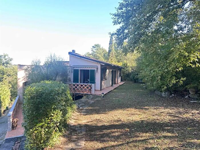 Appartamento con 5 locali in vendita in San Casciano In Val Di Pesa