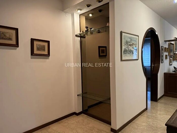 Appartamento quadrilocale in affitto in Via Tigor, Trieste