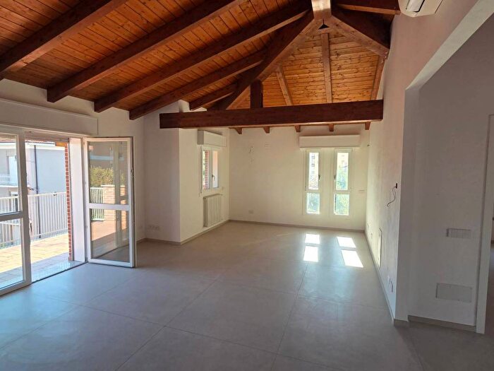 Casa con 5 locali in vendita in Via Tommaso Alva Edison, San Faustino, Modena