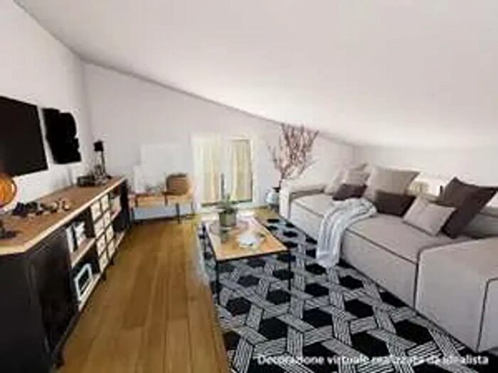 Appartamento bilocale in vendita in Via da Pordenone, Piacenza