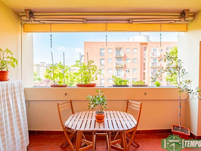 Appartamento trilocale in vendita in Via Carlo Jannozzi, San Donato Milanese