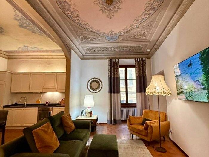 Appartamento bilocale in affitto in Corso dei Tintori, Santa Croce, Firenze