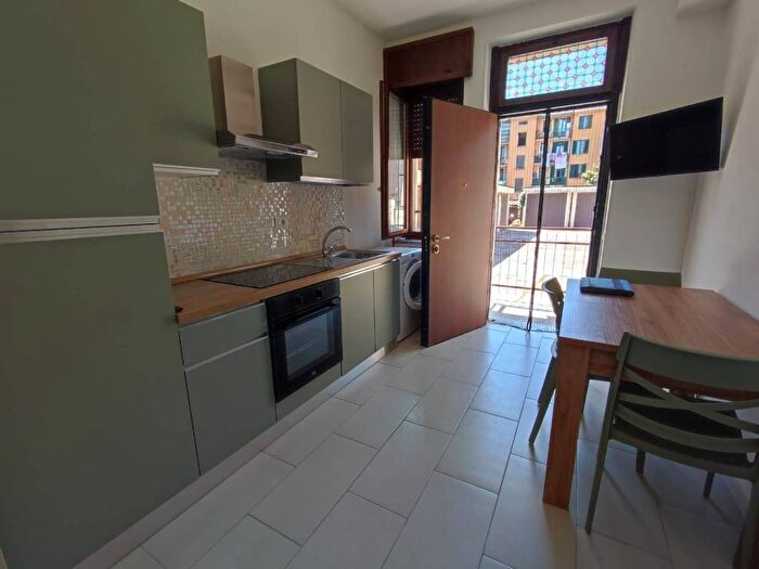 Appartamento bilocale in affitto in Via Monte Rosa, Centro, Rho