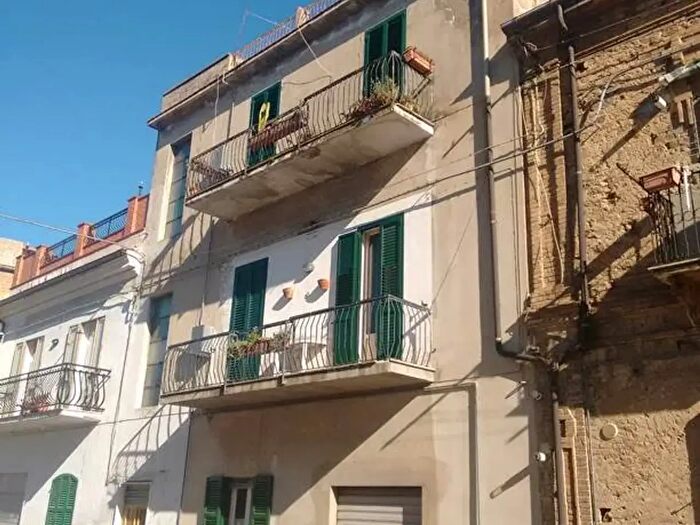 Appartamento trilocale in vendita in Via Costantinopoli, Ortona