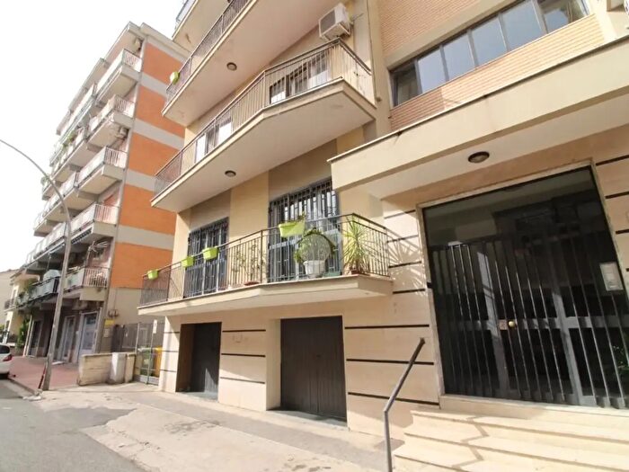 Appartamento quadrilocale in vendita in Via Carlo Santagata, Caserta