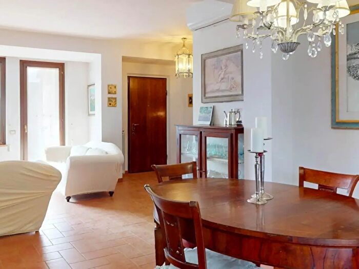 Casa quadrilocale in vendita in Antonio Costantini, Assisi