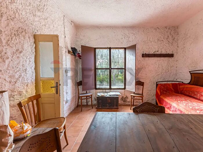 Casa quadrilocale in vendita in Sassari