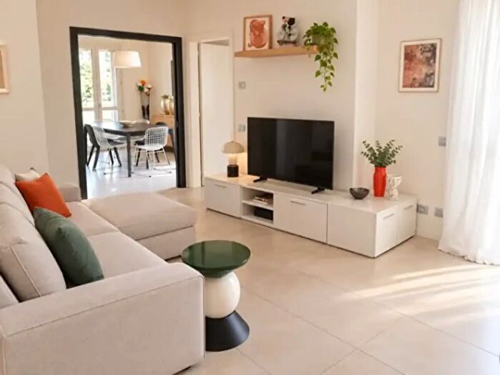 Appartamento con 6 locali in vendita in Via Felice Cavallotti, Sassuolo