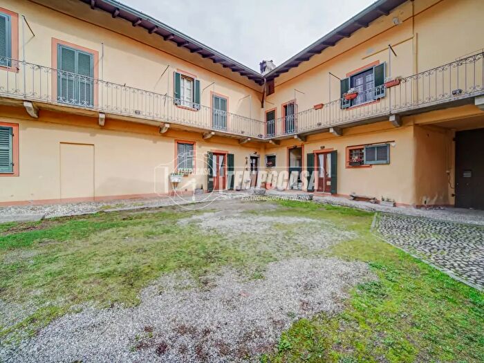Appartamento bilocale in vendita in Via Don Giovanni Minzoni, Castelletto Sopra Ticino
