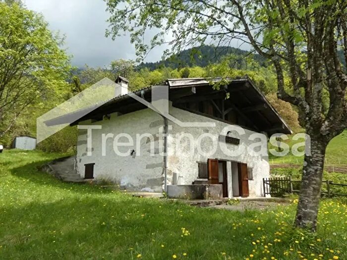 Casa con 5 locali in vendita in Località Cariola, Pieve di BonoPrezzo