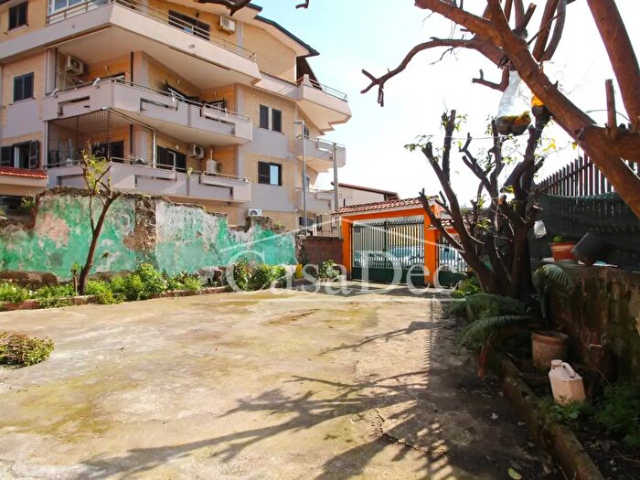 Case in Vendita e in Affitto - 3