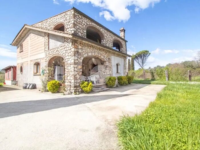 Casa quadrilocale in vendita in Str degli Ardoni, Palombara Sabina