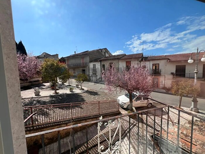 Appartamento con 5 locali in vendita in Pesco Sannita