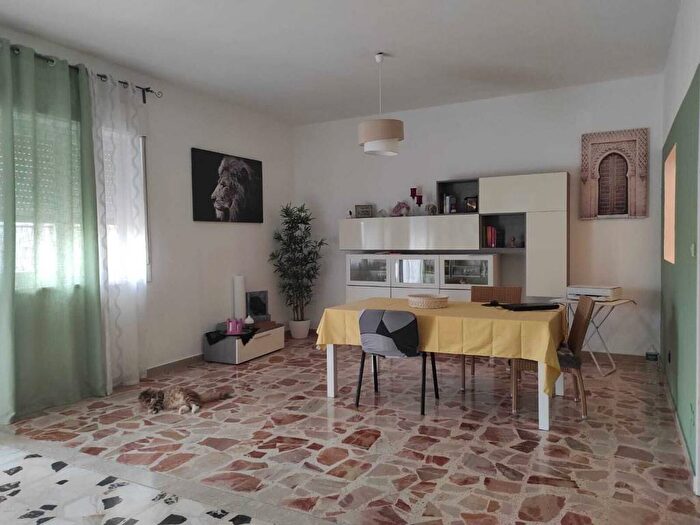 Appartamento quadrilocale in affitto in via bonanno, Bosco Minniti, Siracusa
