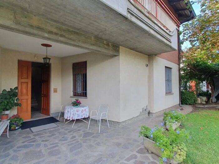 Casa con 5 locali in vendita in Via Sant'Anna, Cavezzo
