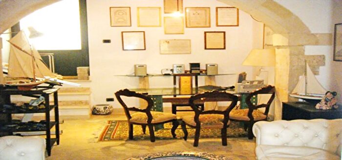 Appartamento trilocale in affitto in Via Roma Siracusa, Siracusa