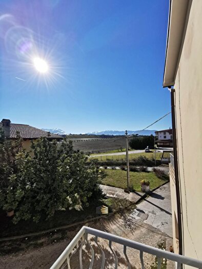 Casa con 12 locali in vendita in Contrada San Martino, Rosciano