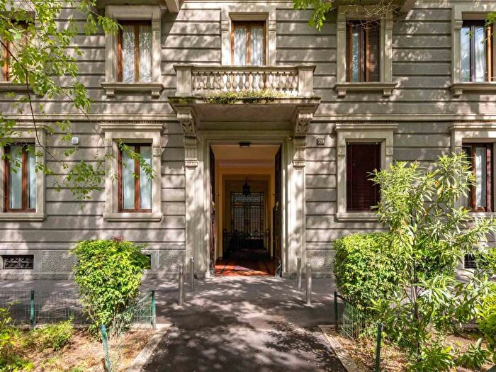 Appartamento quadrilocale in affitto in via raffaello sanzio, Amendola Buonarroti, Milano