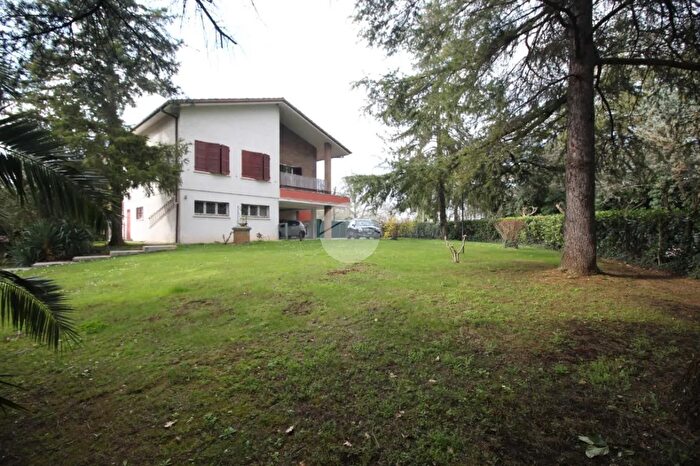 Casa quadrilocale in vendita in Via Ancona, Colli al Metauro