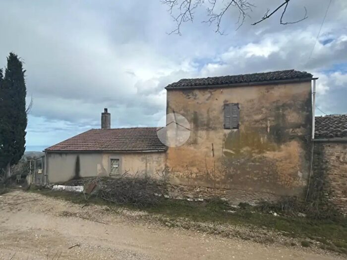 Casa con 15 locali in vendita in Contrada Acquarola, Ripatransone