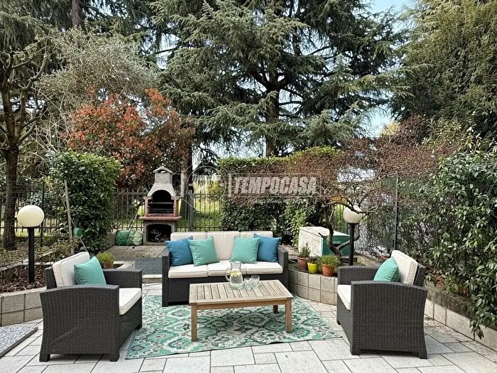 Casa quadrilocale in vendita in Via Vasari, Monza