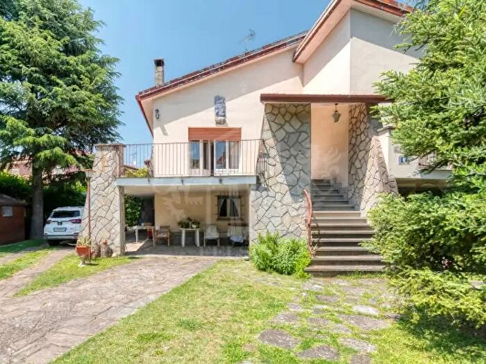Casa con 6 locali in vendita in Via Tommaso Campanella, Imola