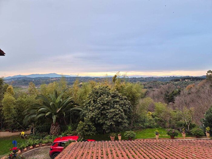 Appartamento quadrilocale in affitto in Via Filippeschi, Montefoscoli, Palaia