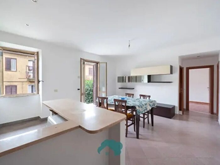 Appartamento trilocale in vendita in Via Camillo Benso di Cavour, Valmontone