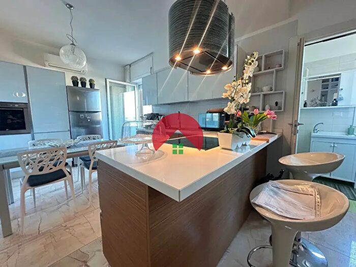 Appartamento con 5 locali in vendita in Contrada Monacelle, Matera