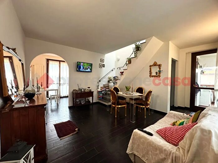 Appartamento trilocale in vendita in Collesalvetti