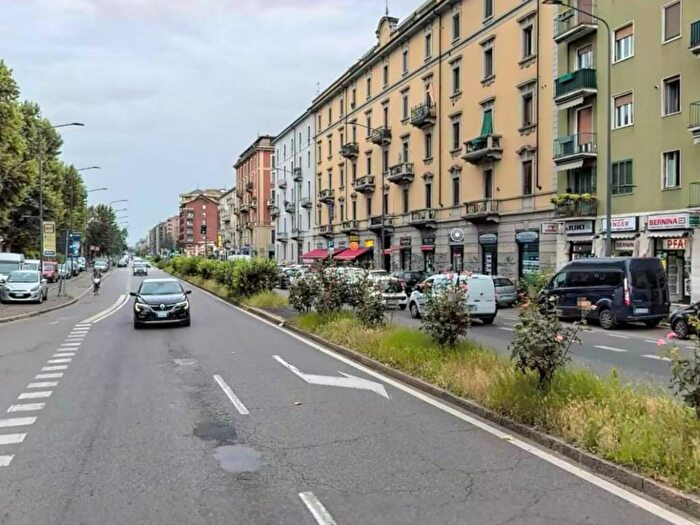 Appartamento bilocale in affitto in Viale Monza, Gorla, Milano