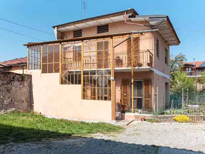 Casa quadrilocale in vendita in Via Domenico Benedetto, Grosso