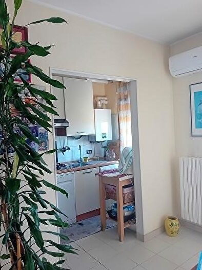 Appartamento con 6 locali in vendita in Via M Giuseppe, Orsogna