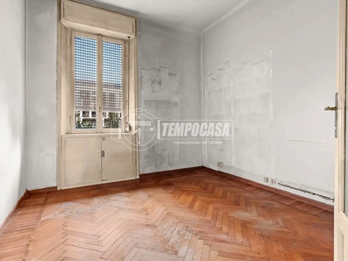 Appartamento trilocale in vendita in Via Ampere, Milano