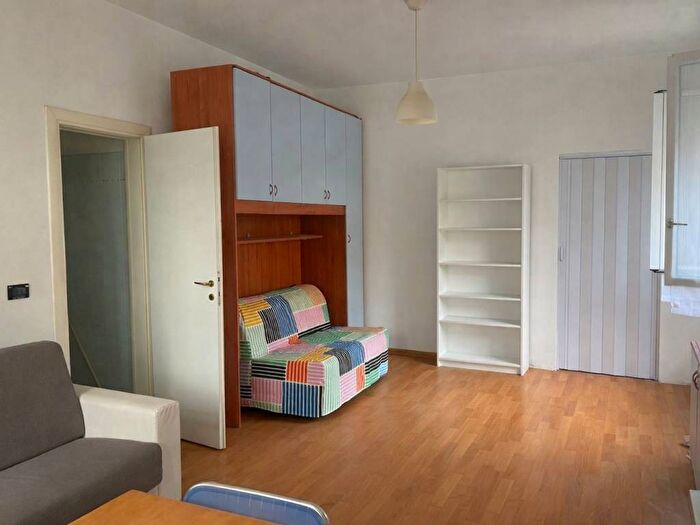 Appartamento monolocale in affitto in Via Melozzo da Forlì, Santa Viola, Bologna