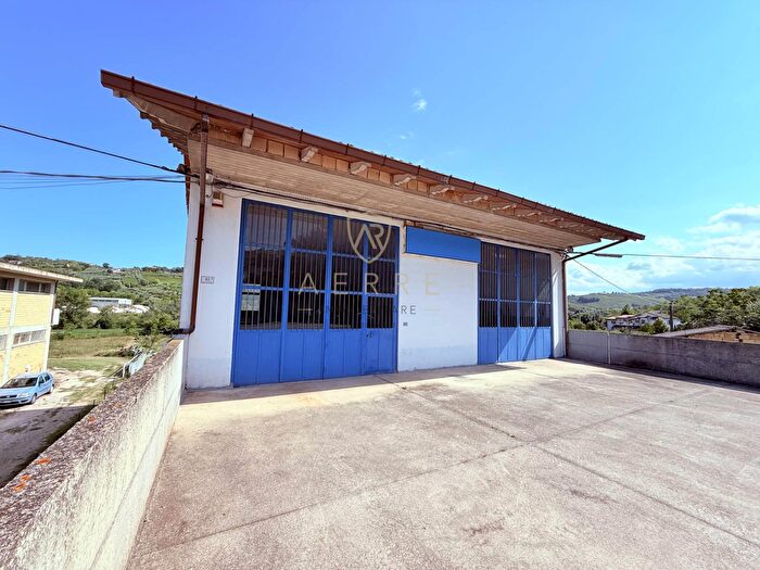Casa trilocale in vendita in Contrada Val di Foro, Villamagna