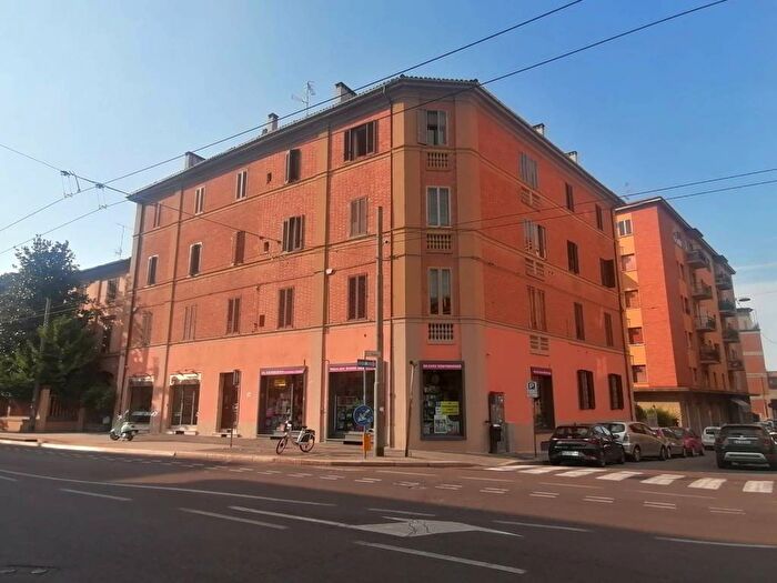 Appartamento quadrilocale in affitto in Via Giuseppe Mazzini, Massarenti, Bologna