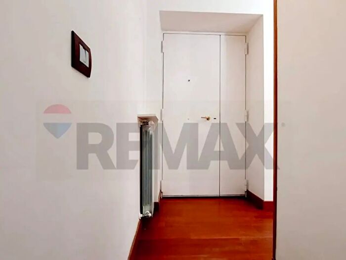 Appartamento trilocale in vendita in Via Giuseppe Mazzini, Pozzuoli