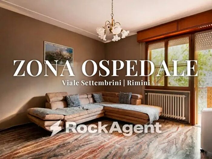 Appartamento quadrilocale in vendita in Viale Luigi Settembrini, Rimini