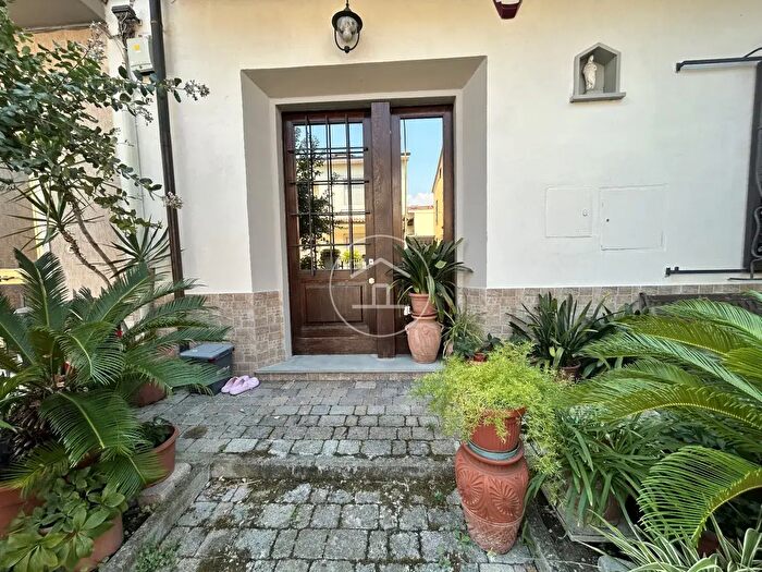 Casa con 7 locali in vendita in Via Antonio Meucci, Campi Bisenzio