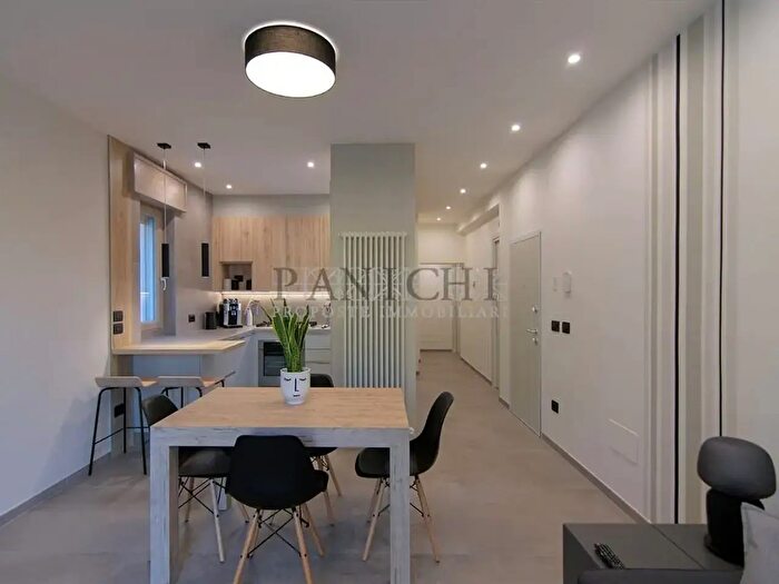 Appartamento quadrilocale in vendita in Via Dante Alighieri, Asciano