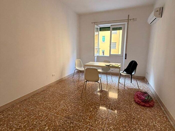 Appartamento bilocale in affitto in Via Antrodoco, Africano Villa Chigi, Roma