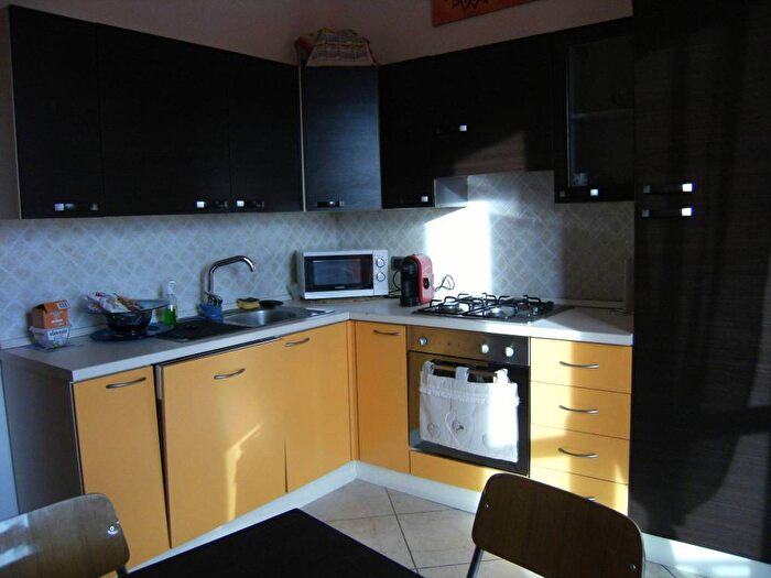 Appartamento trilocale in affitto in San Rocco, Novara