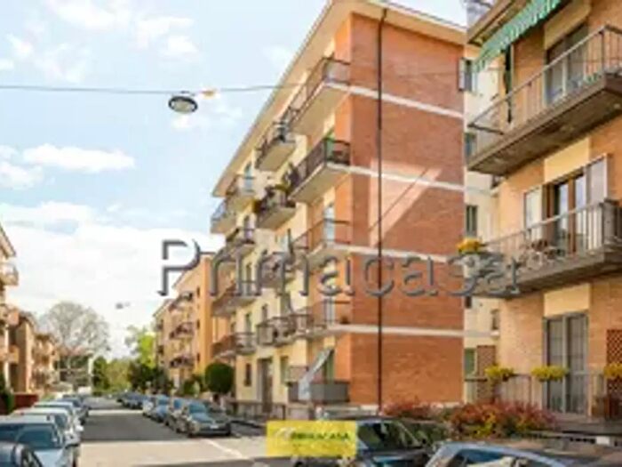 Appartamento trilocale in vendita in Verona