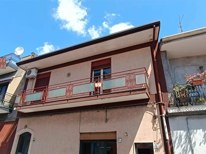 Appartamento bilocale in vendita in Trecastagni