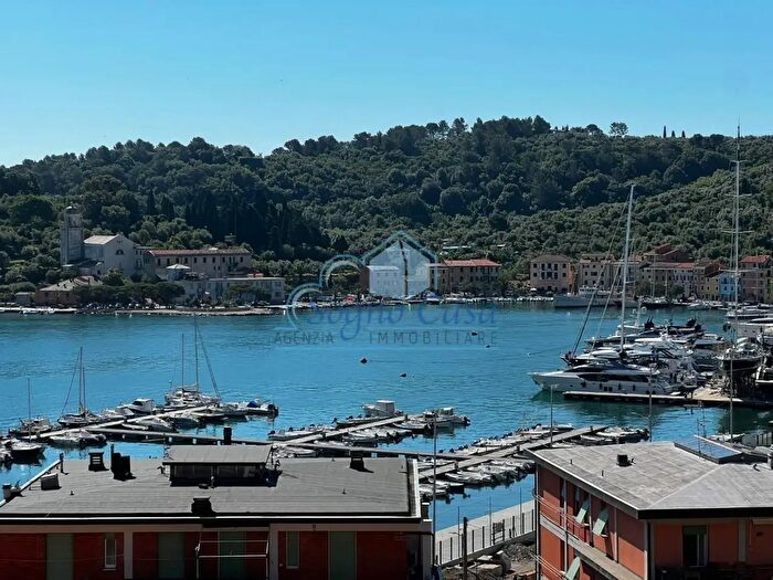 Appartamento con 5 locali in vendita in Portovenere