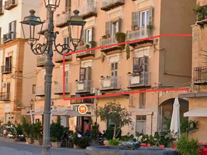 Appartamento con 8 locali in vendita in Porto Empedocle