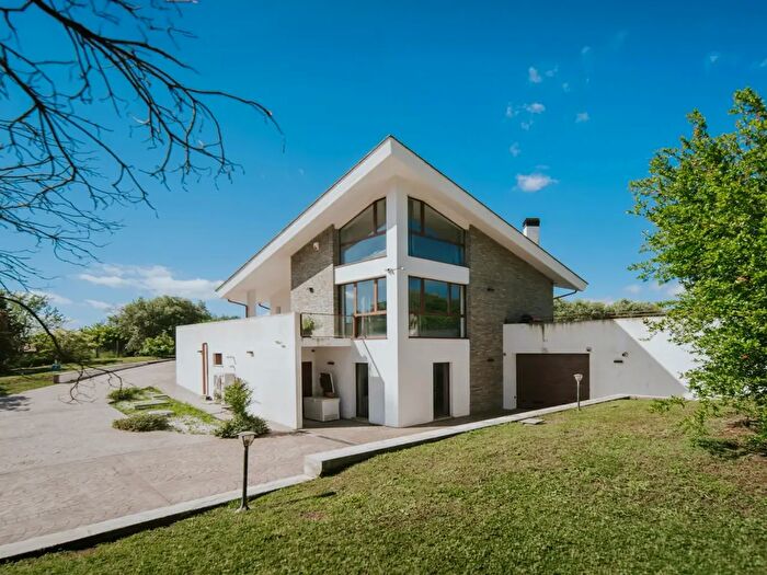 Casa con 6 locali in vendita in Strada SantAnna, Campagnano Di Roma