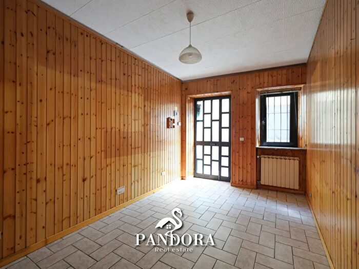 Casa in vendita in Via G Garibaldi, Arsago Seprio
