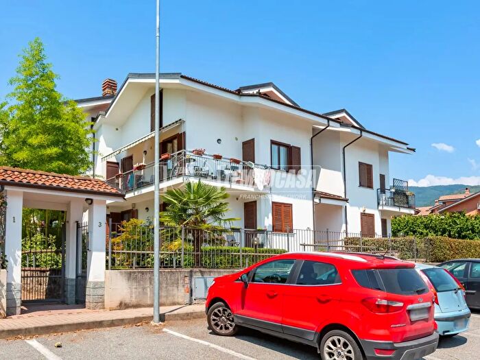 Appartamento con 5 locali in vendita in Via Tenente Mario Tonda, Giaveno
